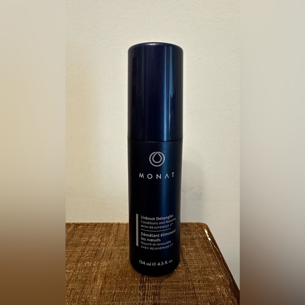 MONAT Unknot Detangler